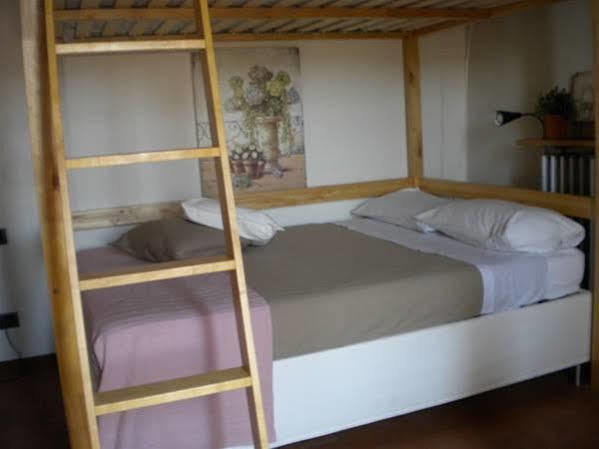 La Torta Di Mele Apartment Бергамо Екстериор снимка
